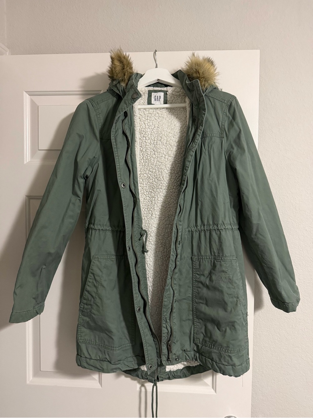 GAP Olive Green Sherpa-Lined Hooded Parka with Faux Fur Trim